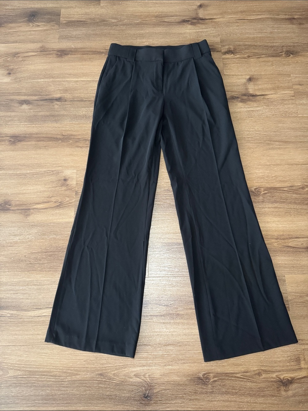 Amanda & Chelsea Black Wide Leg Dress Pants. Size 2